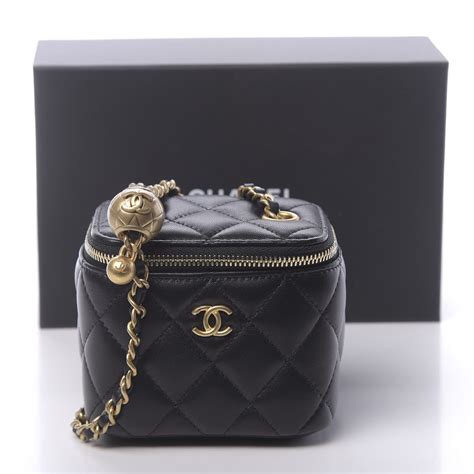 chanel pearl crush vanity case with chain quilted lambskin